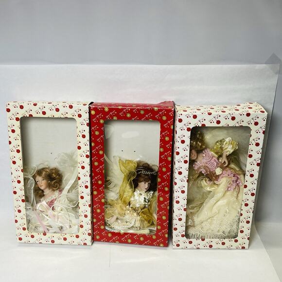 Vintage Dillard's Trimmings Christmas Angels Dolls Ornaments in Box Lot of 3 - Picture 12 of 12